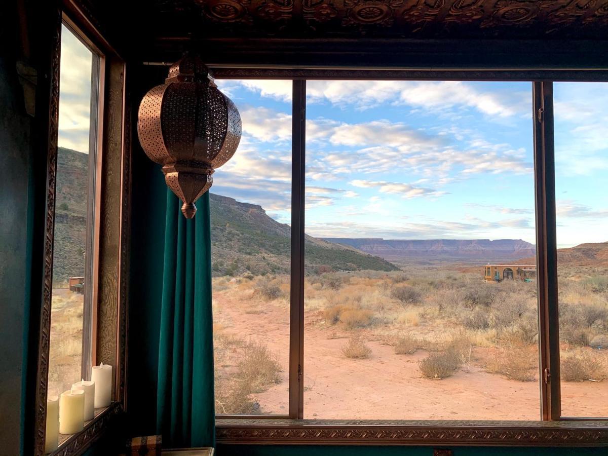 Zions Tiny Oasis Guest House Virgin Bagian luar foto